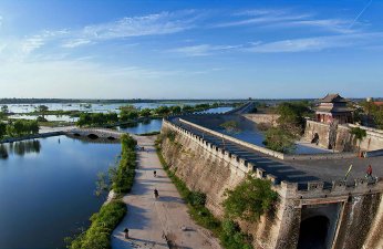 三千年老城酒诚邀合作伙伴，共创辉煌未来